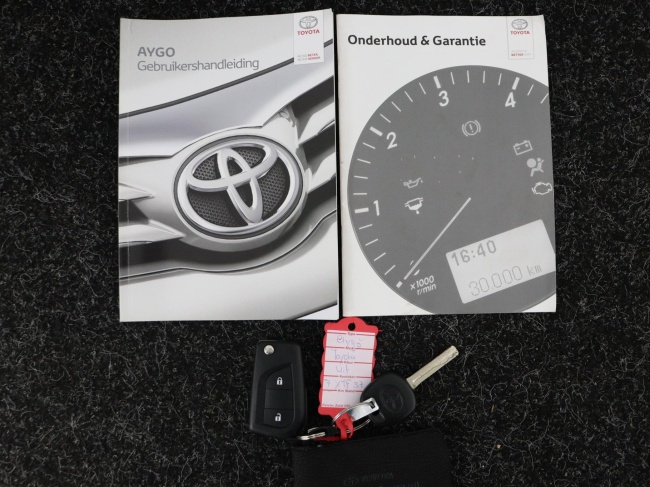 Toyota Aygo - 1.0 VVT-i x-play