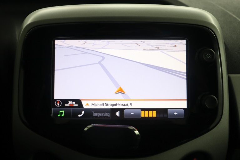 Toyota Aygo - 1.0 VVT-i x-play 27