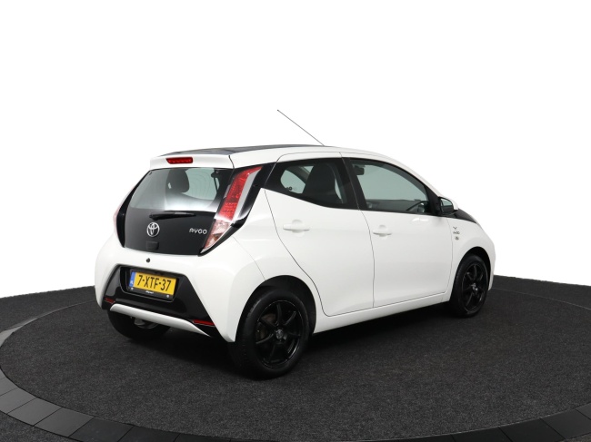 Toyota Aygo - 1.0 VVT-i x-play