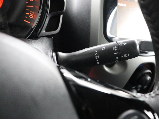 Toyota Aygo - 1.0 VVT-i x-play