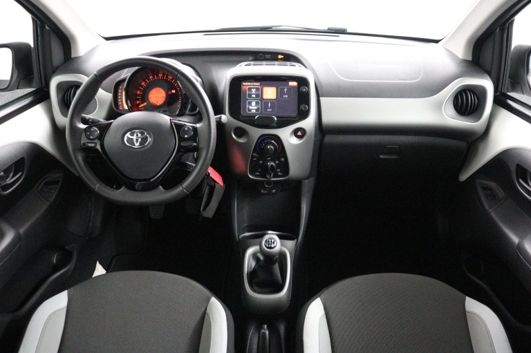Toyota Aygo - 1.0 VVT-i x-play 4