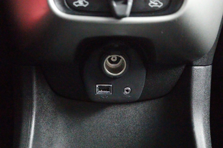 Toyota Aygo - 1.0 VVT-i x-play 55