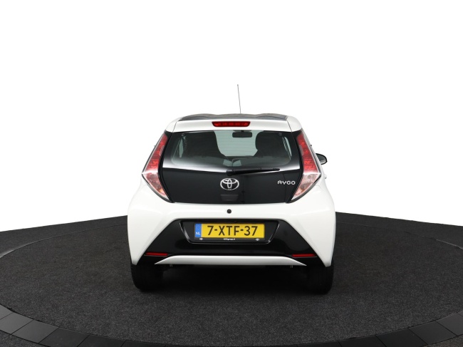 Toyota Aygo - 1.0 VVT-i x-play