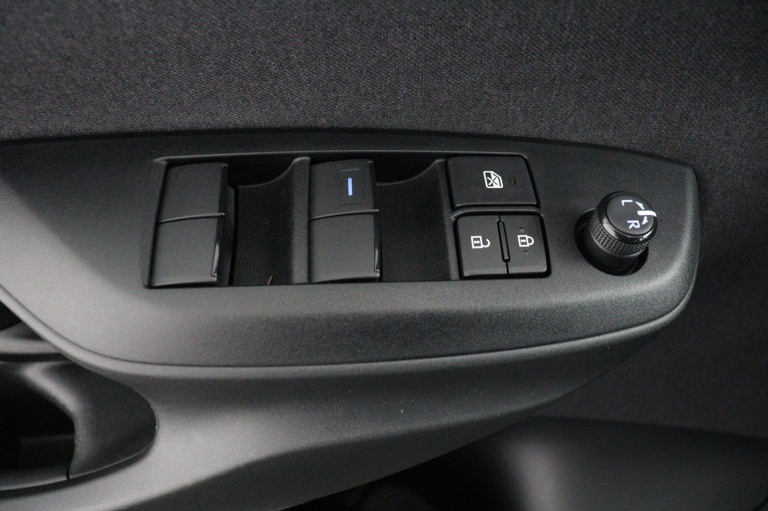 Toyota Yaris Cross - 1.5 Hybrid Dynamic 30