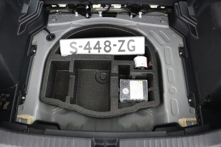 Toyota Yaris Cross - 1.5 Hybrid Dynamic 36