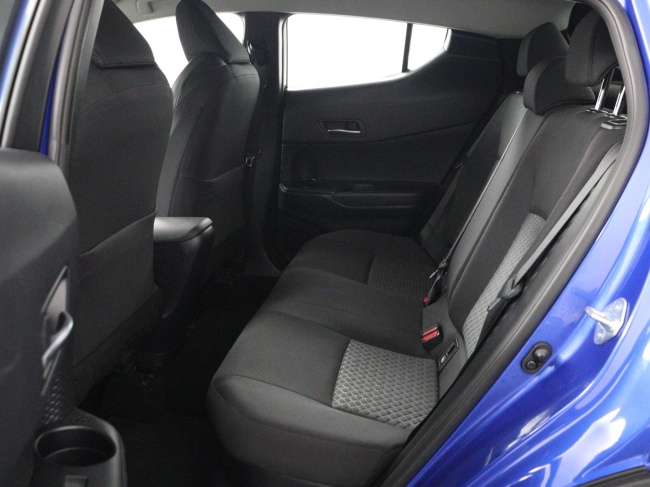 Toyota C-HR - 1.8 Hybrid Dynamic