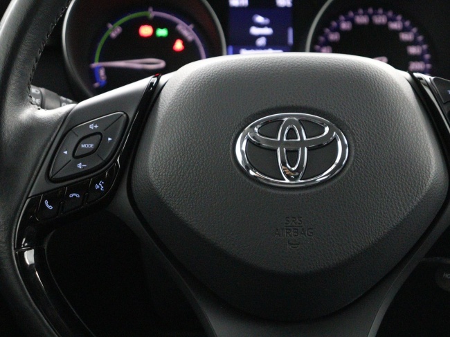 Toyota C-HR - 1.8 Hybrid Dynamic