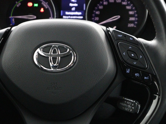 Toyota C-HR - 1.8 Hybrid Dynamic