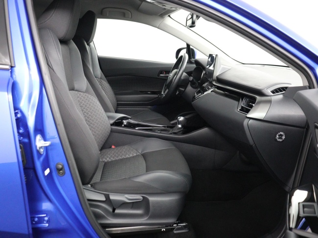 Toyota C-HR - 1.8 Hybrid Dynamic