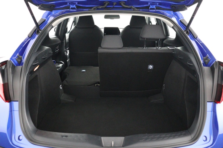 Toyota C-HR - 1.8 Hybrid Dynamic 25