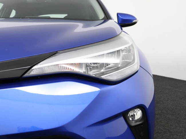 Toyota C-HR - 1.8 Hybrid Dynamic