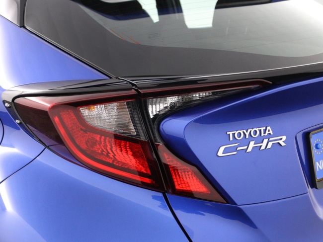 Toyota C-HR - 1.8 Hybrid Dynamic