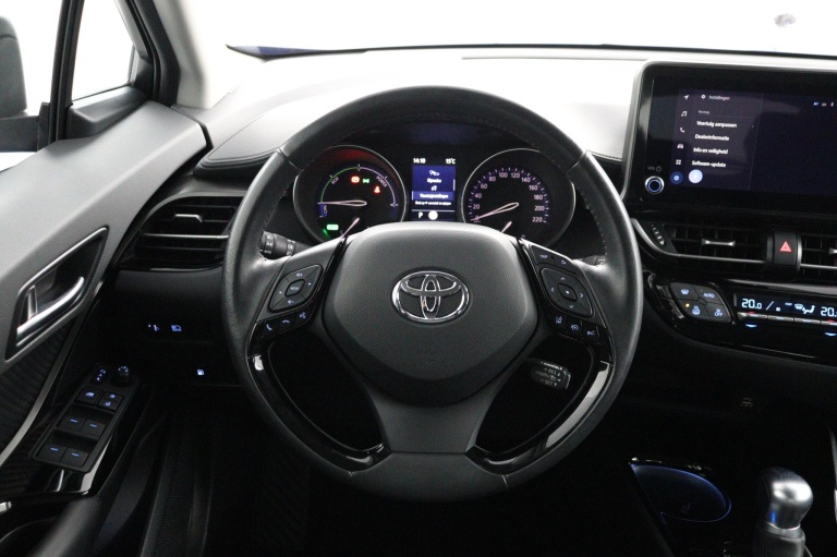 Toyota C-HR - 1.8 Hybrid Dynamic 69