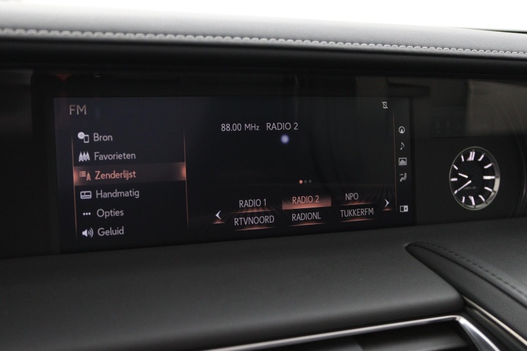 Lexus LC Convertible - 500 12