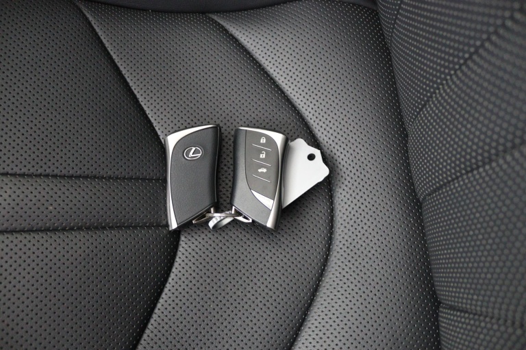 Lexus LC Convertible - 500 14