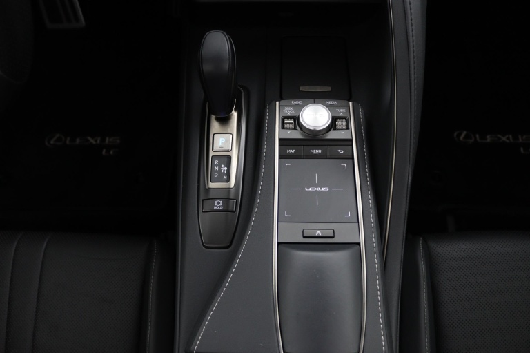 Lexus LC Convertible - 500 31