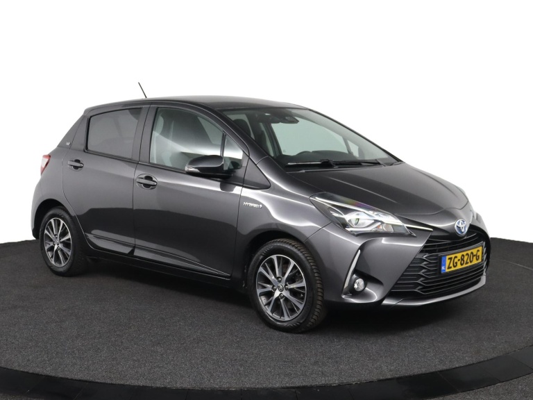 Toyota Yaris - 1.5 Hybrid Dynamic 12