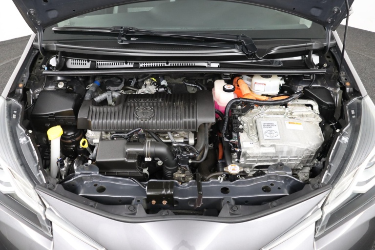 Toyota Yaris - 1.5 Hybrid Dynamic 32