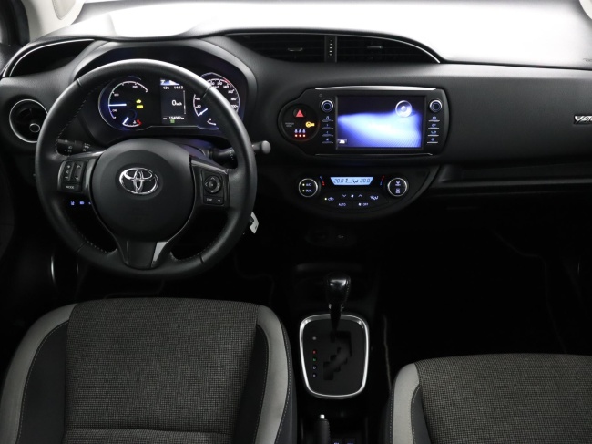 Toyota Yaris - 1.5 Hybrid Dynamic