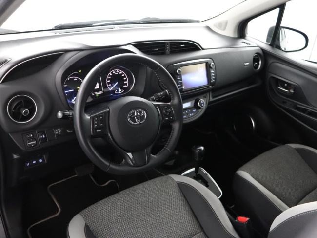 Toyota Yaris - 1.5 Hybrid Dynamic
