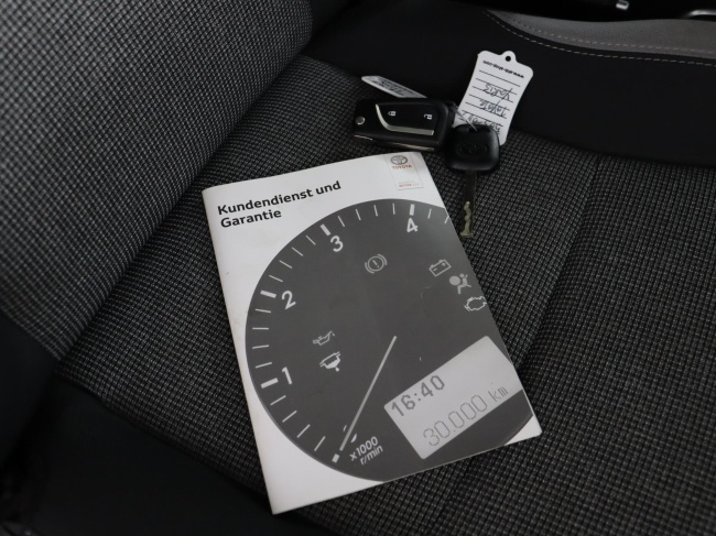 Toyota Yaris - 1.5 Hybrid Dynamic