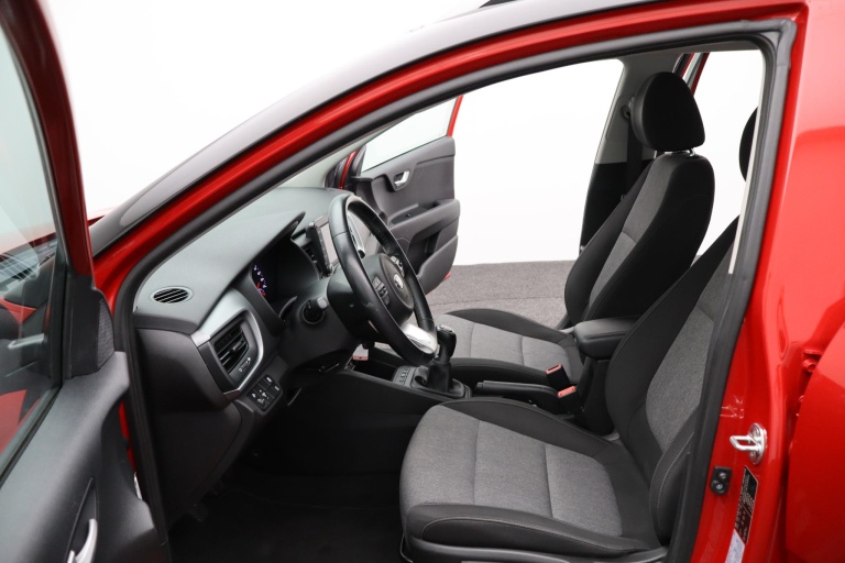 Kia Stonic - 1.0 T-GDi DynamicLine 12