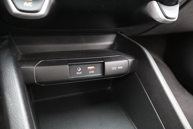 Kia Stonic - 1.0 T-GDi DynamicLine 22