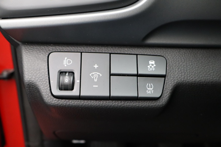 Kia Stonic - 1.0 T-GDi DynamicLine 24