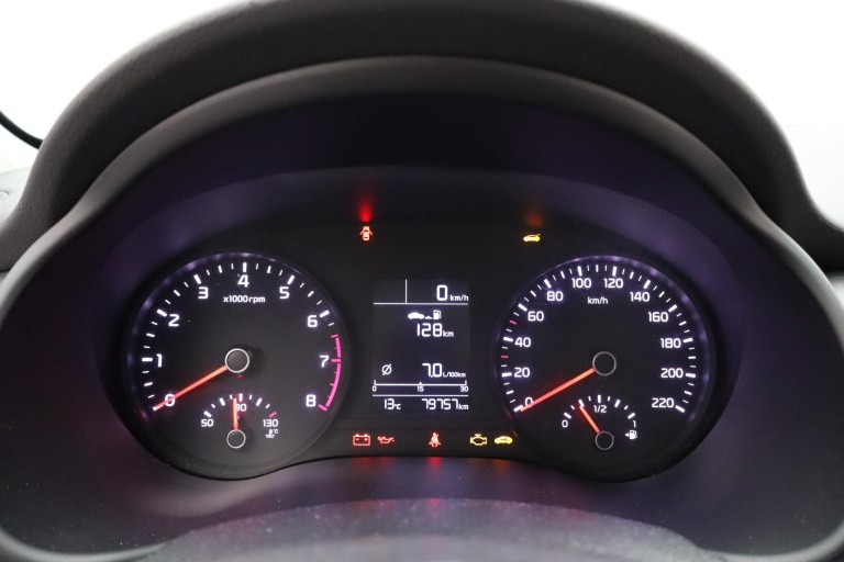 Kia Stonic - 1.0 T-GDi DynamicLine 9