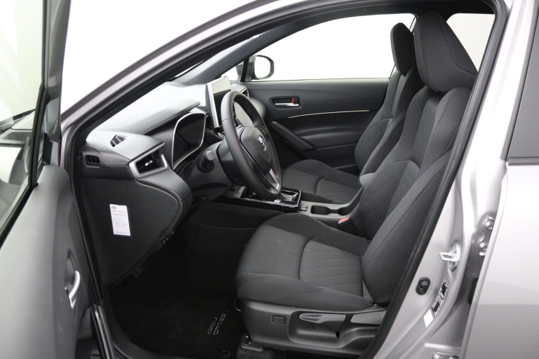 Toyota Corolla Cross - Hybrid 140 Dynamic 17