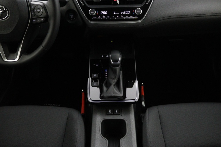 Toyota Corolla Cross - Hybrid 140 Dynamic 26