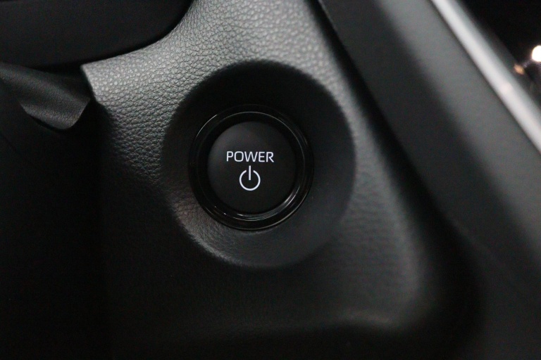 Toyota Corolla Cross - Hybrid 140 Dynamic 41