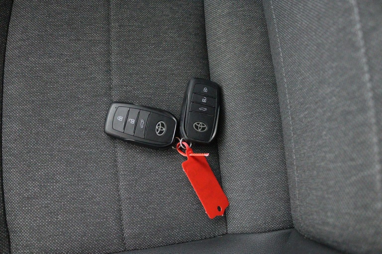 Toyota Corolla Touring Sports - Hybrid 140 Dynamic 11