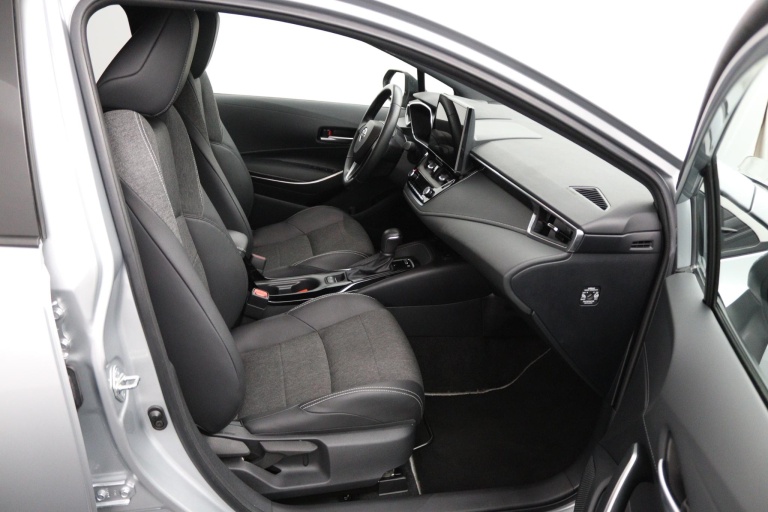 Toyota Corolla Touring Sports - Hybrid 140 Dynamic 22