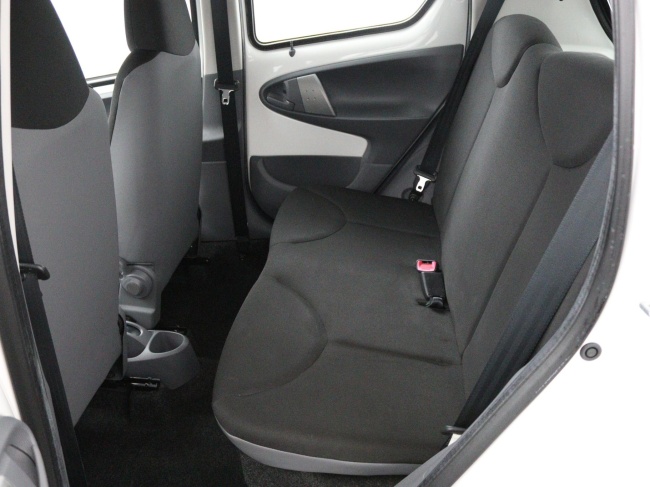 Toyota Aygo - 1.0-12V Now