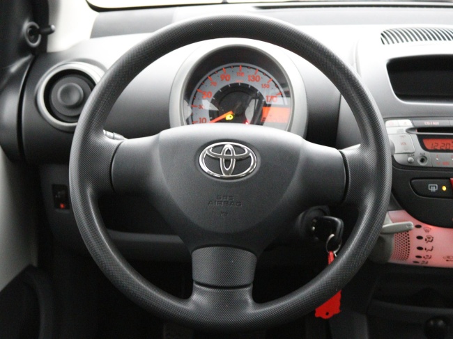 Toyota Aygo - 1.0-12V Now