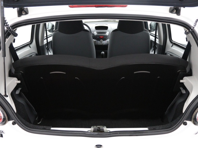 Toyota Aygo - 1.0-12V Now