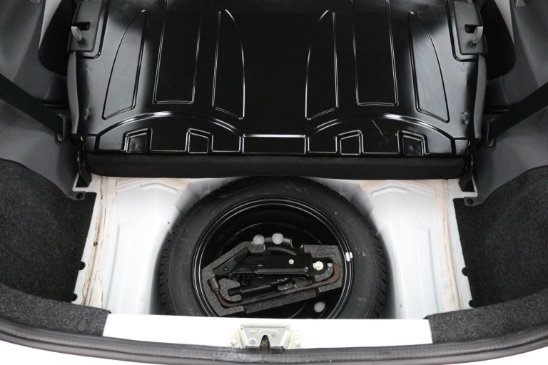 Toyota Aygo - 1.0-12V Now 28