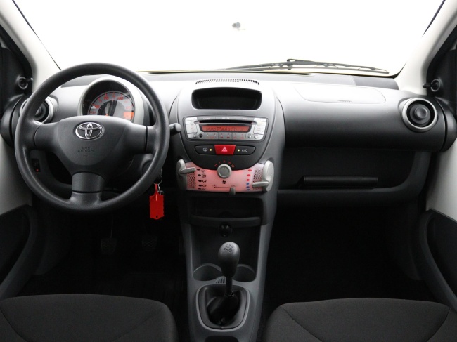 Toyota Aygo - 1.0-12V Now