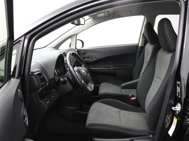 Toyota Verso-S - 1.3 VVT-i Dynamic