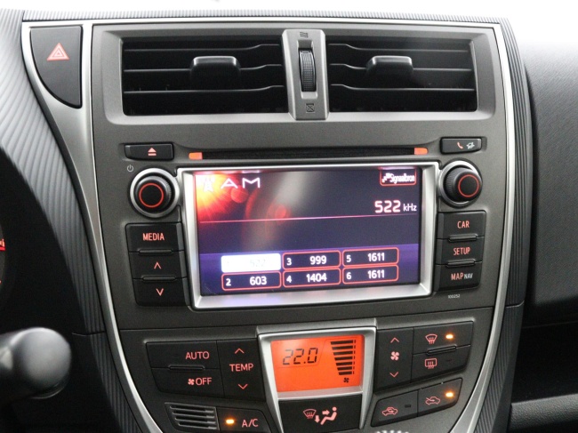 Toyota Verso-S - 1.3 VVT-i Dynamic