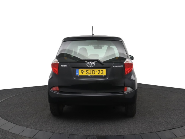 Toyota Verso-S - 1.3 VVT-i Dynamic