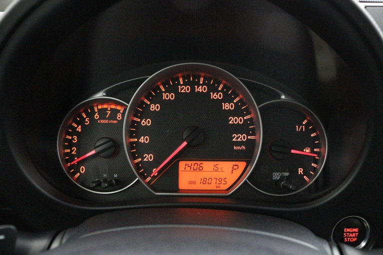 Toyota Verso-S - 1.3 VVT-i Dynamic 6