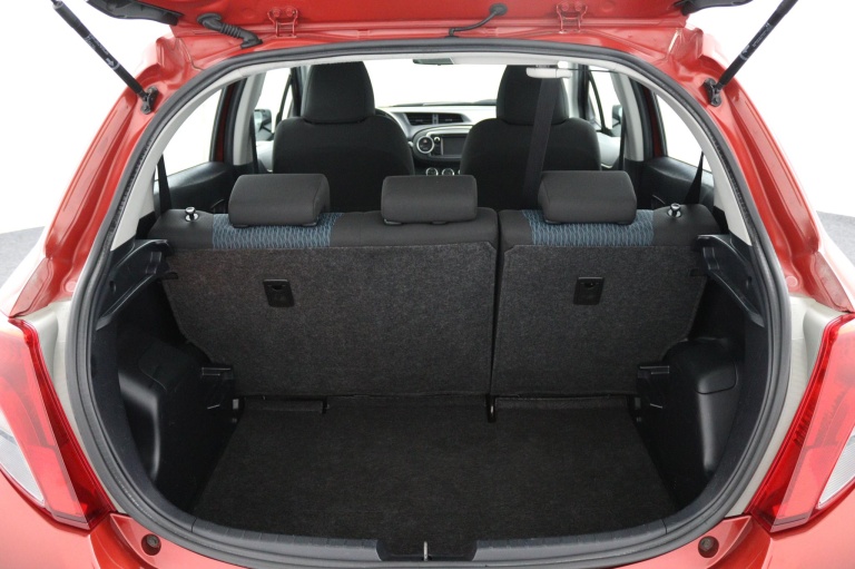 Toyota Yaris - 1.3 VVT-i Aspiration 23