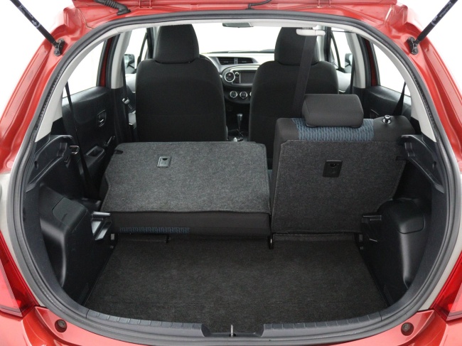 Toyota Yaris - 1.3 VVT-i Aspiration