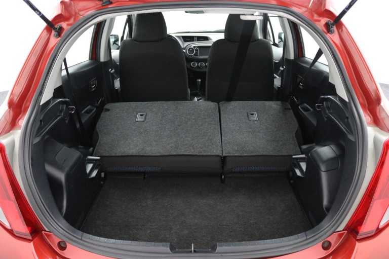 Toyota Yaris - 1.3 VVT-i Aspiration 25