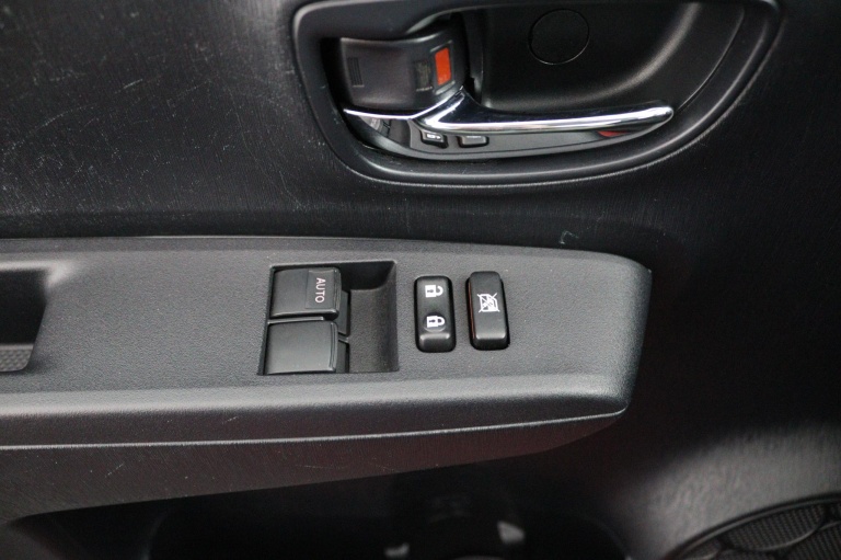 Toyota Yaris - 1.3 VVT-i Aspiration 28