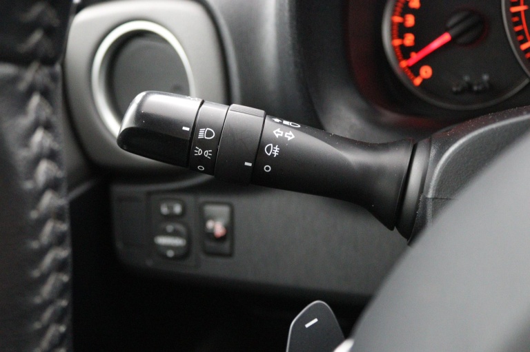 Toyota Yaris - 1.3 VVT-i Aspiration 30