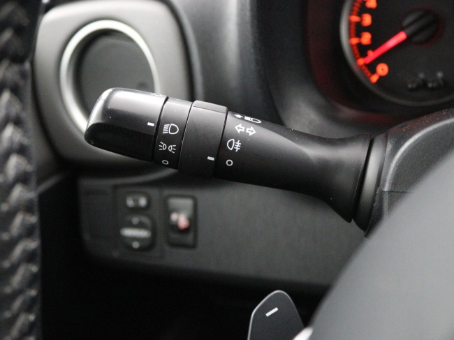 Toyota Yaris - 1.3 VVT-i Aspiration