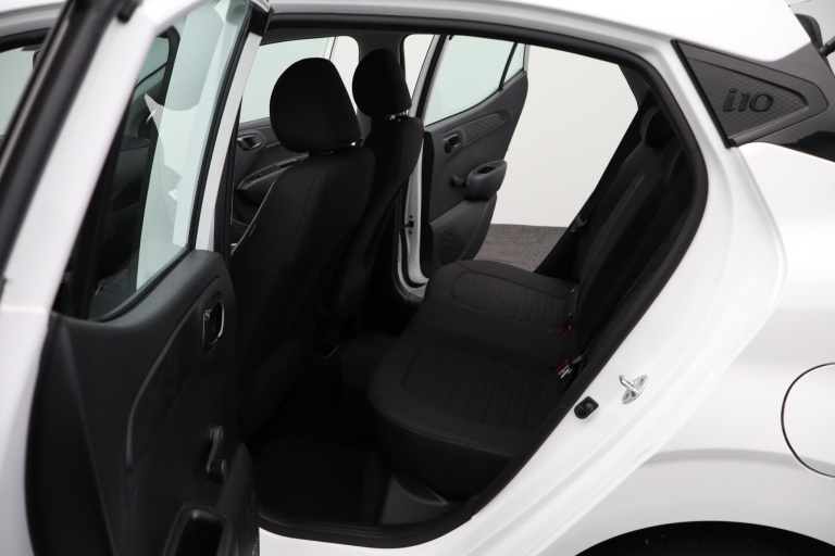 Hyundai i10 - 1.0 Comfort Smart 13